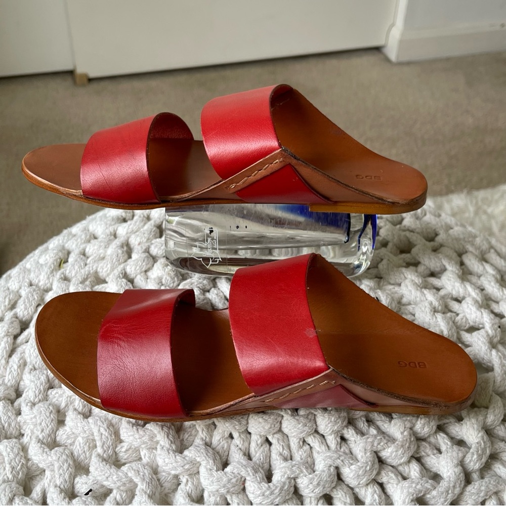 Urban Outfitters Red Tan Sandals Minimalist Design